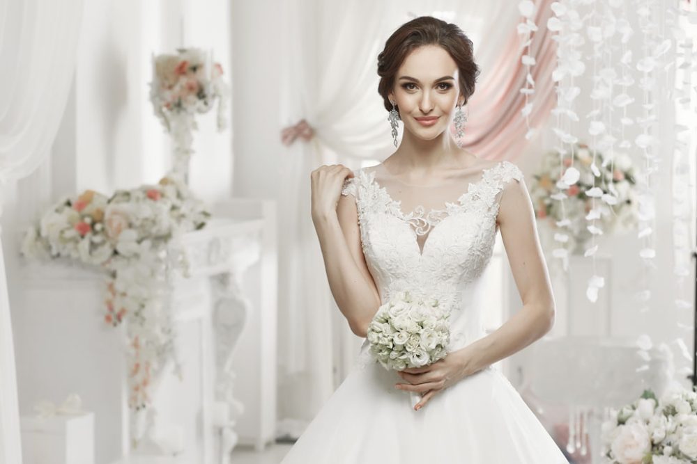 Why Buy A Pre-Loved Wedding Dress?