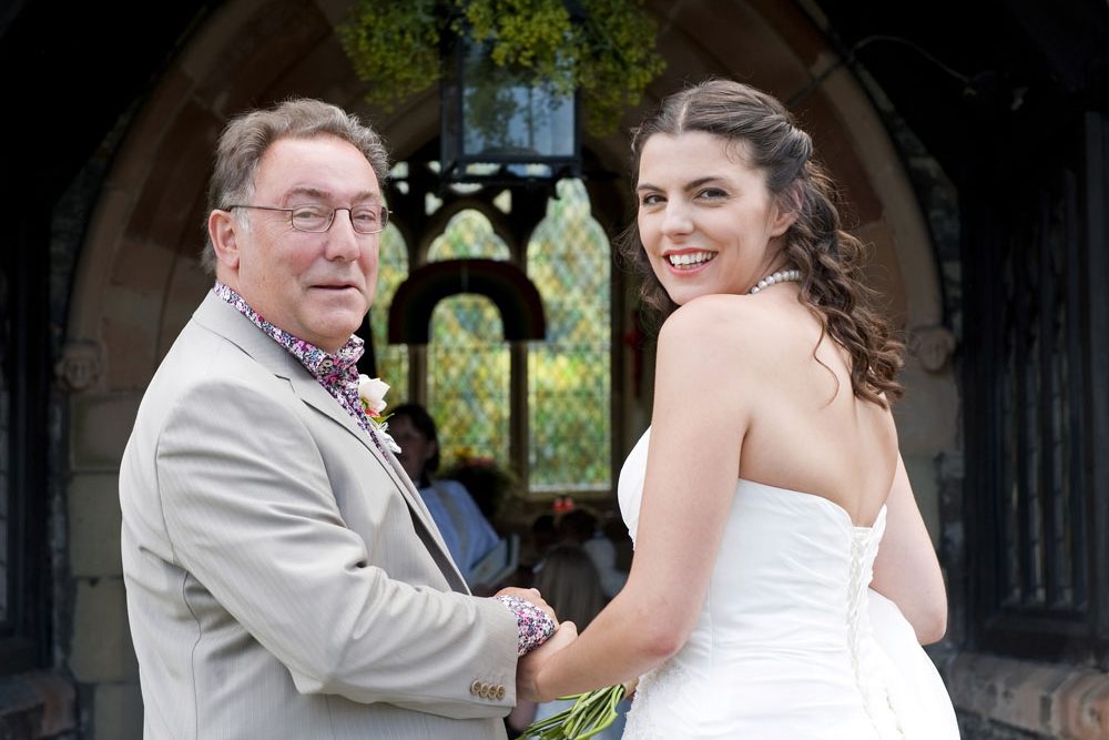 Father Walking Daughter Down The Aisle – What Is The Tradition